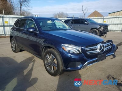 Czwarte zdjęcie samochodu z boku: 2019 MERCEDES-BENZ GLC 300 4MATIC VIN:WDC0G4KB1KF668868 - miniatura
