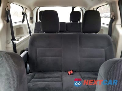 Zdjęcie 10 z 13 samochodu: 2017 DODGE GRAND CARAVAN SE VIN:2C4RDGBG1HR563509 - miniatura