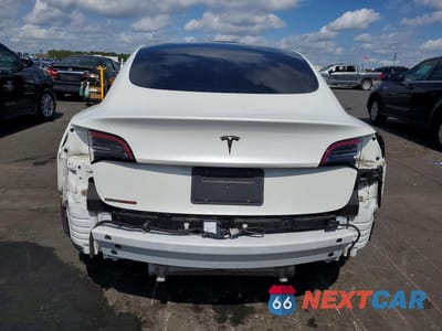 Zdjęcie 6 z 12 samochodu: 2023 TESLA MODEL 3 VIN:5YJ3E1EA5PF458215 - miniatura
