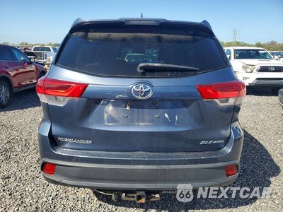 Zdjęcie 6 z 12 samochodu: 2017 TOYOTA HIGHLANDER XLE VIN:5TDJZRFHXHS390724 - miniatura