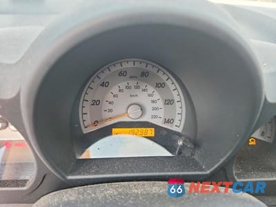 Zdjęcie 9 z 12 samochodu: 2005 SCION TC BASE VIN:JTKDE167X50020981 - miniatura