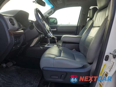 Zdjęcie 7 z 12 samochodu: 2015 TOYOTA TUNDRA LIMITED VIN:5TFFY5F18FX185107 - miniatura