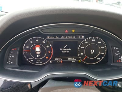 Zdjęcie 9 z 12 samochodu: 2017 AUDI Q7 PREMIUM PLUS VIN:WA1LAAF77HD053006 - miniatura