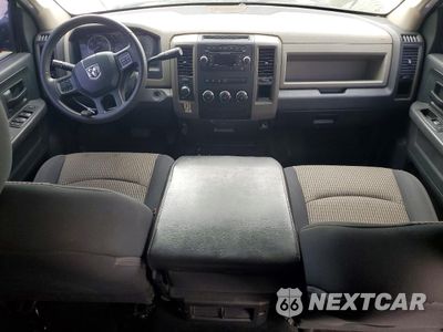 Zdjęcie 8 z 12 samochodu: 2012 DODGE RAM 3500 ST FLATBED TRUCK VIN:3C63D3CL0CG307412 - miniatura