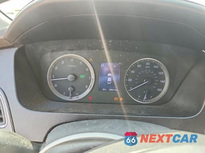 Zdjęcie 9 z 13 samochodu: 2015 HYUNDAI SONATA SPORT VIN:5NPE34AF5FH072413 - miniatura