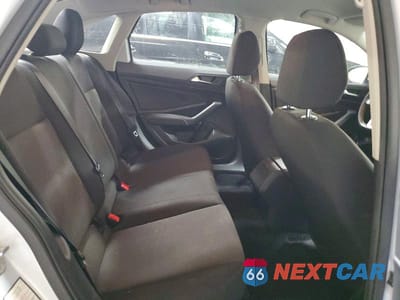 Zdjęcie 10 z 11 samochodu: 2019 VOLKSWAGEN JETTA S VIN:3VWCB7BU9KM141226 - miniatura