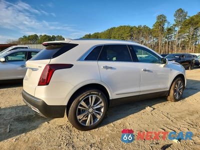 Trzecie zdjęcie samochodu z tyłu: 2025 CADILLAC XT5 PREMIUM LUXURY VIN:1GYKNCRS6SZ141597 - miniatura
