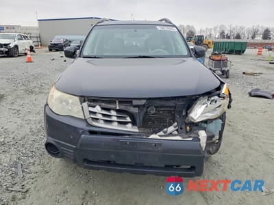 Piąte zdjęcie samochodu w środku: 2011 SUBARU FORESTER 2.5X PREMIUM VIN:JF2SHADC7BH734863 - miniatura