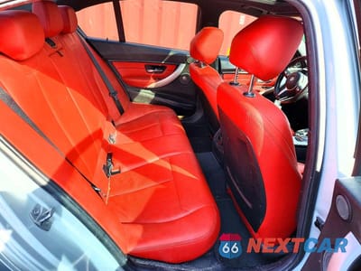 Zdjęcie 10 z 11 samochodu: 2015 BMW 335 XI VIN:WBA3B9C50FJ466420 - miniatura