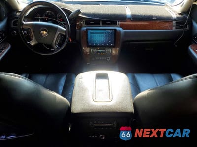 Zdjęcie 8 z 13 samochodu: 2008 CHEVROLET TAHOE K1500 VIN:1GNFK13058R218990 - miniatura