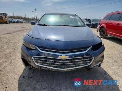 Piąte zdjęcie samochodu w środku: 2017 CHEVROLET MALIBU VIN:1G1ZE5ST6HF127933 - miniatura