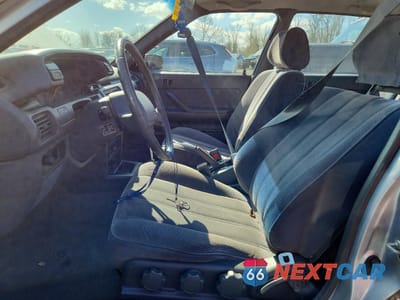 Zdjęcie 7 z 12 samochodu: 1991 TOYOTA CAMRY DELUXE VIN:4T1SV21E0MU406533 - miniatura