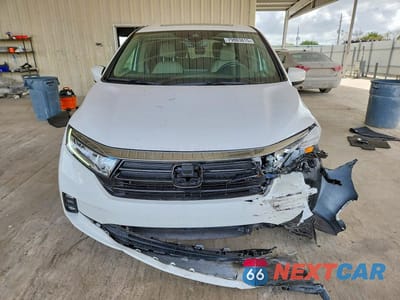 Piąte zdjęcie samochodu w środku: 2024 HONDA ODYSSEY EXL VIN:5FNRL6H65RB015053 - miniatura