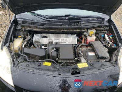Zdjęcie 11 z 12 samochodu: 2013 TOYOTA PRIUS TWO VIN:JTDKN3DU4D0343005 - miniatura
