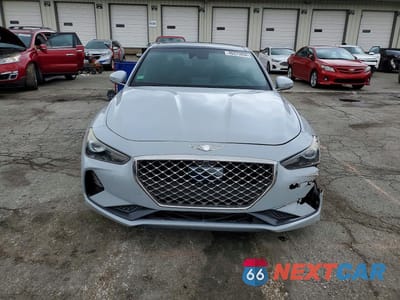 Piąte zdjęcie samochodu w środku: 2019 GENESIS G70 2.0T ADVANCED VIN:KMTG44LA4KU017007 - miniatura