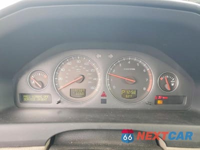 Zdjęcie 9 z 12 samochodu: 2006 VOLVO S60 2.5T VIN:YV1RS592362525757 - miniatura