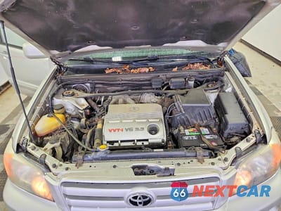 Zdjęcie 12 z 14 samochodu: 2004 TOYOTA HIGHLANDER LIMITED VIN:JTEEP21A840035956 - miniatura