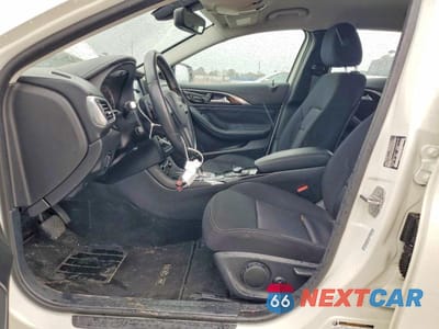 Zdjęcie 7 z 11 samochodu: 2019 INFINITI QX30 PURE VIN:SJKCH5CP7KA011714 - miniatura