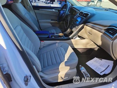 Zdjęcie 13 z 14 samochodu: 2017 FORD FUSION SE VIN:3FA6P0HD9HR368238 - miniatura
