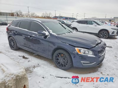 Czwarte zdjęcie samochodu z boku: 2016 VOLVO V60 PREMIER VIN:YV1612SK4G1310393 - miniatura