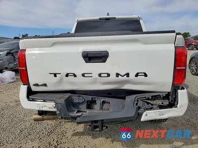 Zdjęcie 6 z 12 samochodu: 2024 TOYOTA TACOMA TRD SPORT VIN:3TMLB5JN1RM057588 - miniatura