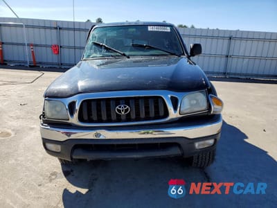 Piąte zdjęcie samochodu w środku: 2002 TOYOTA TACOMA PRERUNNER V6 VIN:5TEGN92N52Z028103 - miniatura