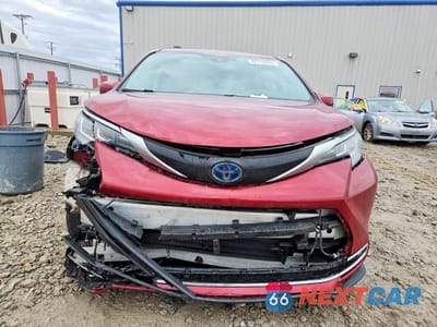 Piąte zdjęcie samochodu w środku: 2022 TOYOTA SIENNA XLE 7-PASSENGER VIN:5TDJRKEC7NS089711 - miniatura