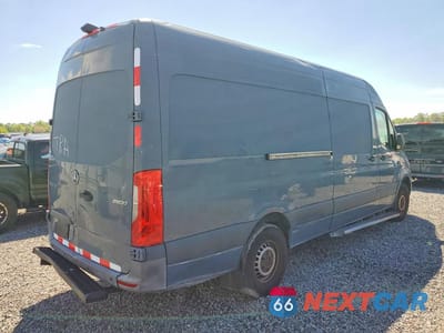 Trzecie zdjęcie samochodu z tyłu: 2019 MERCEDES BENZ SPRINTER 2500 VIN:WD4PF1CD4KP115945 - miniatura