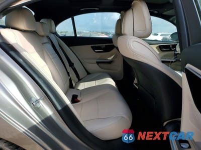 Zdjęcie 11 z 14 samochodu: 2023 MERCEDES-BENZ C 300 VIN:W1KAF4GB1PR076954 - miniatura