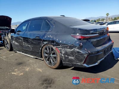 Drugie zdjęcie samochodu z przodu: 2023 BMW I7 XDRIVE60 VIN:WBY53EJ06PCM80108 - miniatura