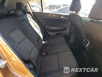 Zdjęcie 11 z 12 samochodu: 2019 KIA SPORTAGE LX VIN:KNDPM3AC5K7562080 - miniatura