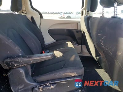 Zdjęcie 11 z 13 samochodu: 2019 CHRYSLER PACIFICA L VIN:2C4RC1AG2KR509550 - miniatura