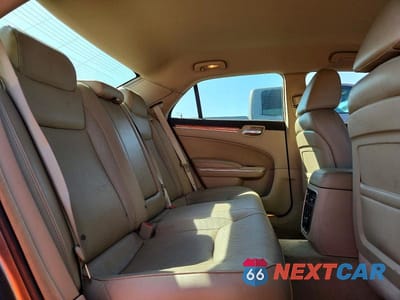 Zdjęcie 10 z 11 samochodu: 2012 CHRYSLER 300 LIMITED VIN:2C3CCACG5CH186075 - miniatura