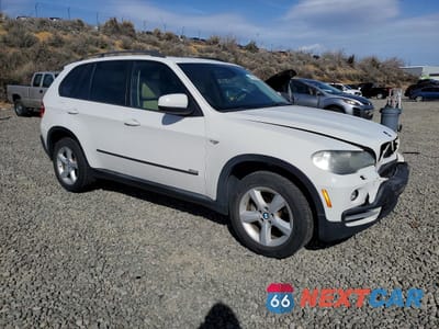 Czwarte zdjęcie samochodu z boku: 2008 BMW X5 3.0I VIN:5UXFE435X8L021988 - miniatura