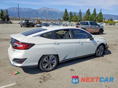 Trzecie zdjęcie samochodu z tyłu: 2020 HONDA CLARITY TOURING VIN:JHMZC5F32LC000631 - miniatura