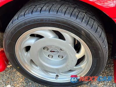 Zdjęcie 14 z 15 samochodu: 1991 CHEVROLET CORVETTE ZR-1 VIN:1G1YZ23J1M5800588 - miniatura