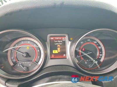 Zdjęcie 9 z 14 samochodu: 2019 DODGE JOURNEY CROSSROAD VIN:3C4PDCGG7KT717797 - miniatura