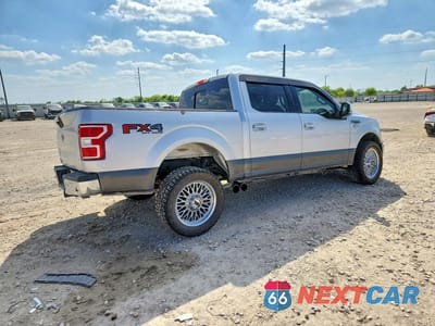 Trzecie zdjęcie samochodu z tyłu: 2018 FORD F150 SUPERCREW VIN:1FTEW1E59JKF74066 - miniatura