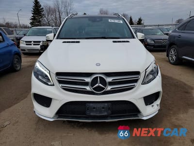 Piąte zdjęcie samochodu w środku: 2016 MERCEDES-BENZ GLE 350D 4MATIC VIN:4JGDA2EB6GA785645 - miniatura