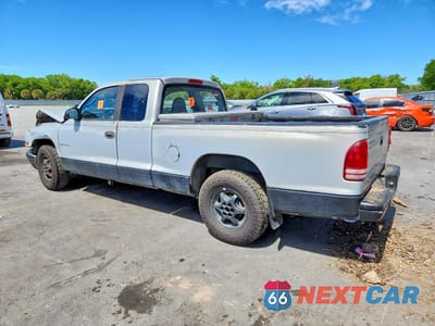 Drugie zdjęcie samochodu z przodu: 2000 DODGE DAKOTA VIN:1B7GL22X9YS550289 - miniatura