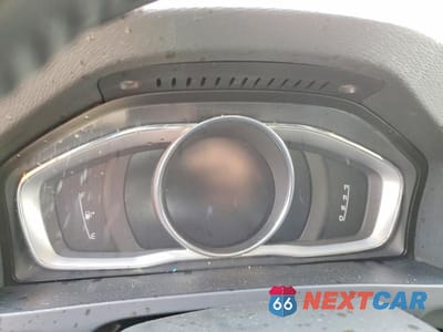 Zdjęcie 9 z 12 samochodu: 2016 VOLVO V60 T5 PLATINUM VIN:YV140MEM4G1304077 - miniatura