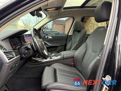 Zdjęcie 7 z 13 samochodu: 2020 BMW X7 XDRIVE40I VIN:5UXCW2C07L9B99326 - miniatura