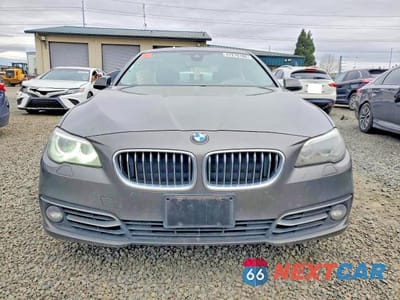 Piąte zdjęcie samochodu w środku: 2015 BMW 535 I VIN:WBA5B1C57FD920302 - miniatura