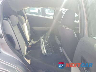 Zdjęcie 11 z 13 samochodu: 2019 HONDA HR-V LX VIN:3CZRU6H30KG711851 - miniatura