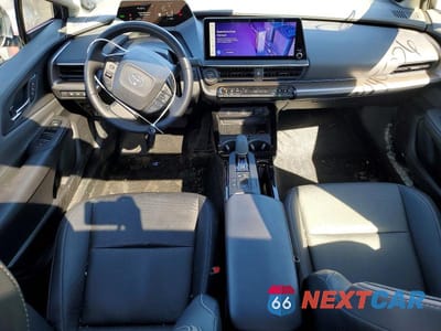 Zdjęcie 8 z 12 samochodu: 2023 TOYOTA PRIUS LIMITED VIN:JTDADABU1P3006137 - miniatura