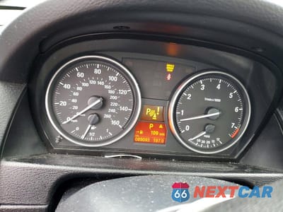 Zdjęcie 9 z 12 samochodu: 2014 BMW X1 XDRIVE28I VIN:WBAVL1C55EVR92959 - miniatura