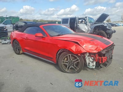Czwarte zdjęcie samochodu z boku: 2020 FORD MUSTANG VIN:1FATP8UH4L5185528 - miniatura