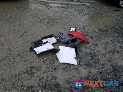 Zdjęcie 13 z 13 samochodu: 2017 MERCEDES-BENZ GLE 350 4MATIC VIN:4JGDA5HB8HA816621 - miniatura