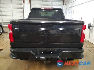 Zdjęcie 6 z 11 samochodu: 2021 CHEVROLET SILVERADO K1500 TRAIL BOSS CUSTOM VIN:1GCPYCEL1MZ349794 - miniatura