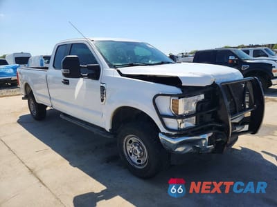 Czwarte zdjęcie samochodu z boku: 2019 FORD F250 SUPER DUTY VIN:1FT7X2B69KEG71678 - miniatura